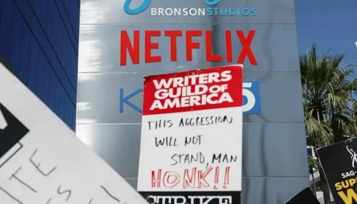 Hollywood screenwriters' union agrees to end strike