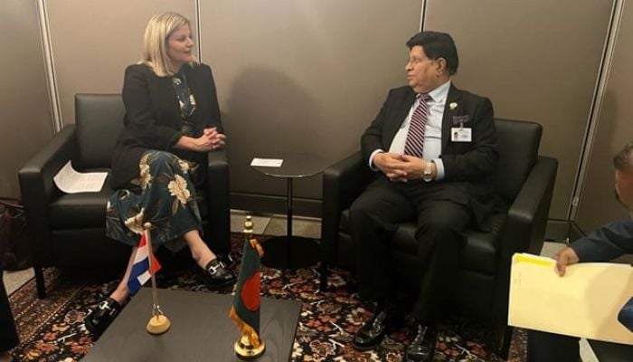 Momen urges Netherlands to invest in Bangladesh