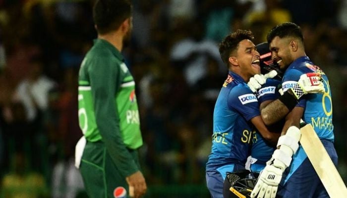 Sri Lanka stun Pakistan to earn Asia Cup final match against India