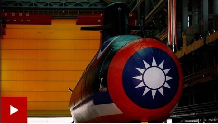 Taiwan unveils new submarine to fend off China