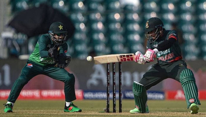 Tigers pile up only 193  in Asia Cup Super Four