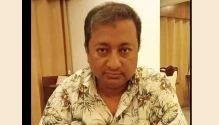 Physician stabbed to death in Cumilla