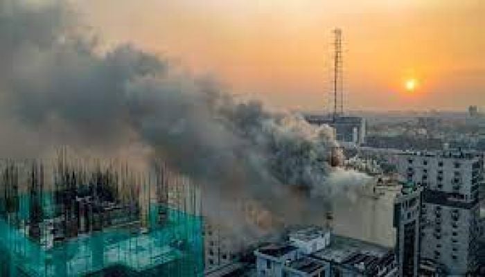 Khawaja Tower fire disrupts internet, telecommunication services
