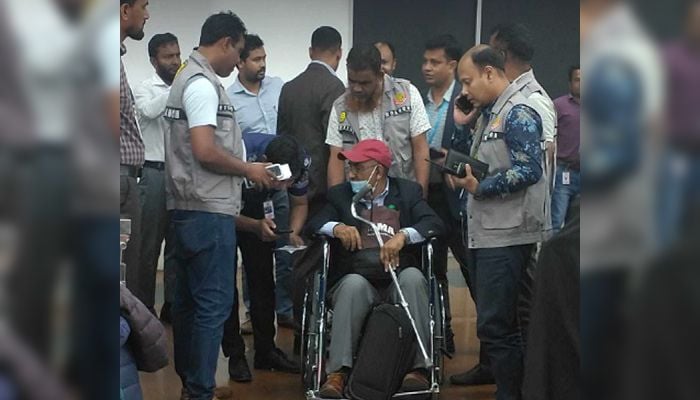 Joe Biden's so called advisor held in Dhaka airport