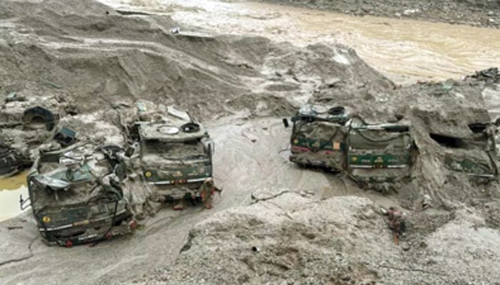 38 dead in Sikkim flash flood, bodies found in Bangladesh