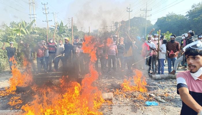 BNP-police clash in Araihazar injures 30