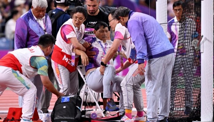 Asian Games official hit by hammer, leg fractured