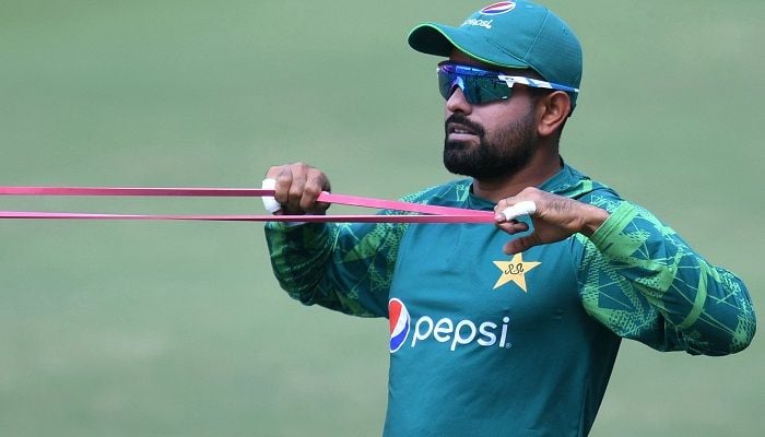 Netherlands ask Pakistan to bat