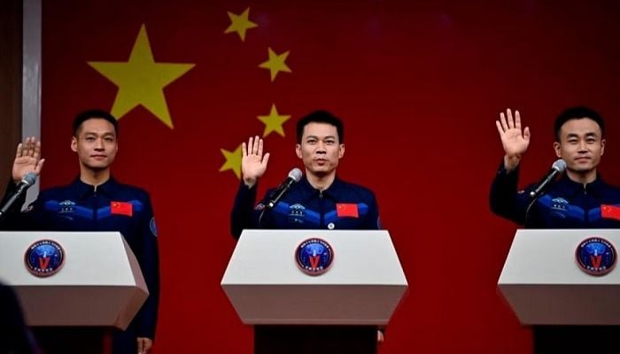 China to send youngest-ever crew to space station