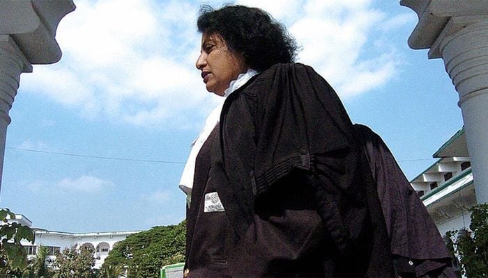 Gowns, coats again made mandatory at lower courts