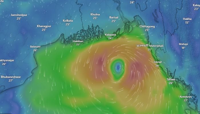 Cyclone 'Hamoon' crossing Cox's Bazar, Ctg coasts