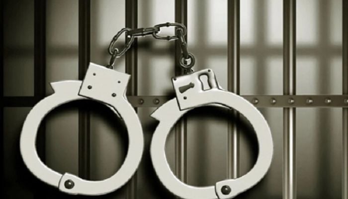 Fugitive convict held in Fatikchari
