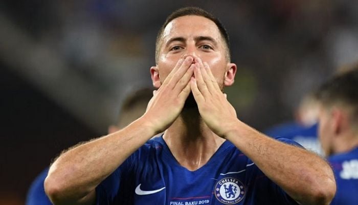 Hazard announces retirement