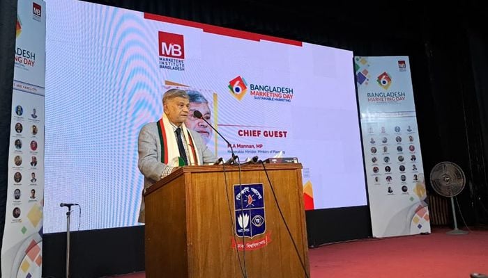 No one has the power to control market: Mannan