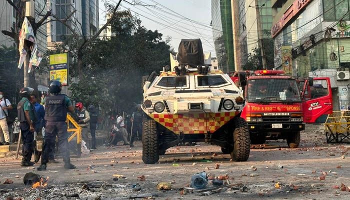  Policeman killed in clash with BNP