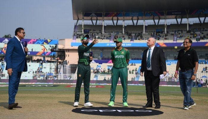 Bangladesh opt to bat against Pakistan