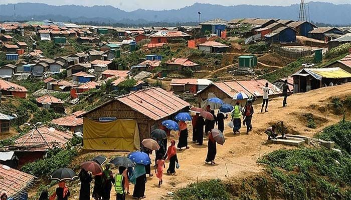 UN adopts Rohingya resolution by consensus