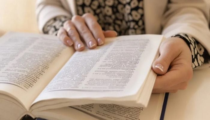 Authentic is the word of the year of Merriam-Webster
