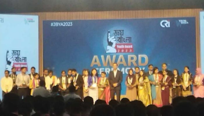 12 change-maker youth orgs get Joy Bangla Award