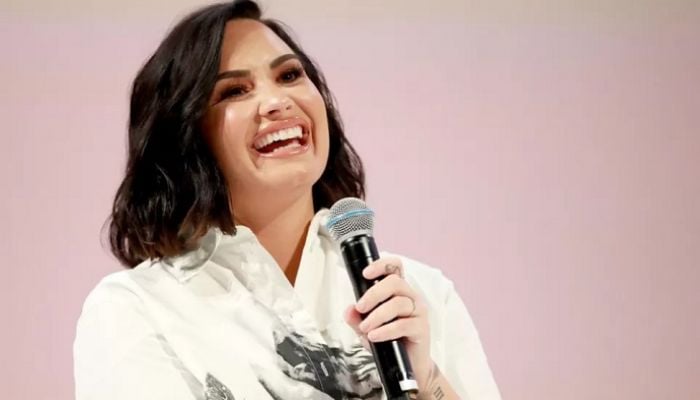 YouTube tests AI tool that clones pop stars' voices