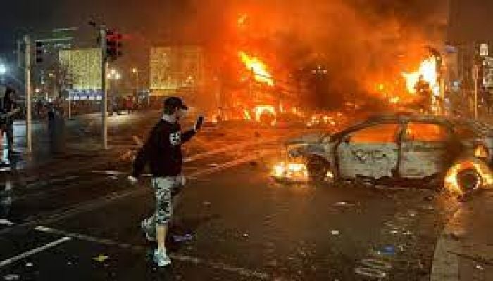 Worst unrest in decades hits Dublin