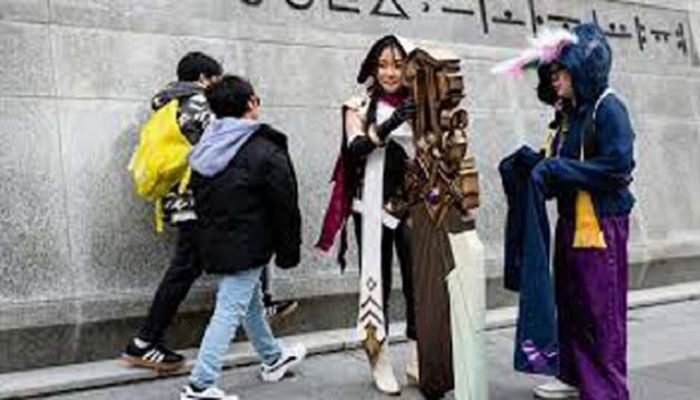 Gaming fans throng Seoul for League of Legends world final