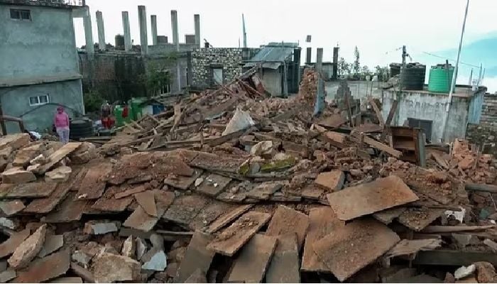 Nepal earthquake: 16 more people injured in aftershocks