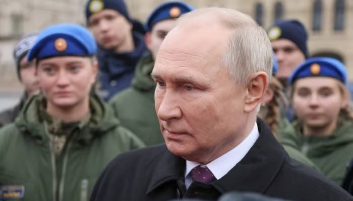 Putin to stay in power past 2024