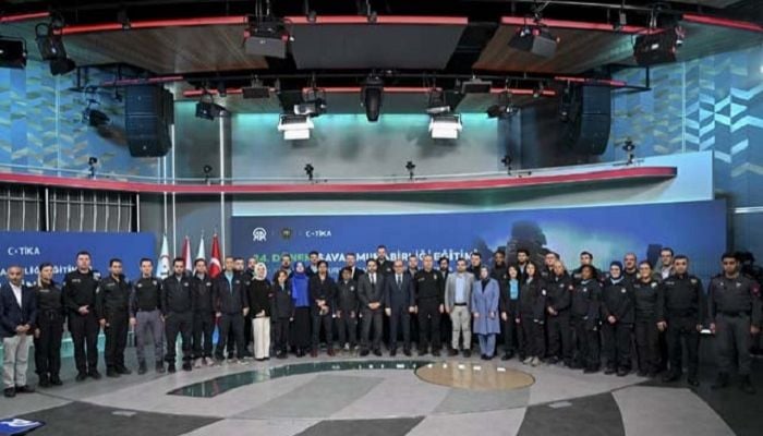 Training on war journalism begins 