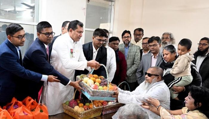 PM sends gifts to Freedom Fighters on Victory Day