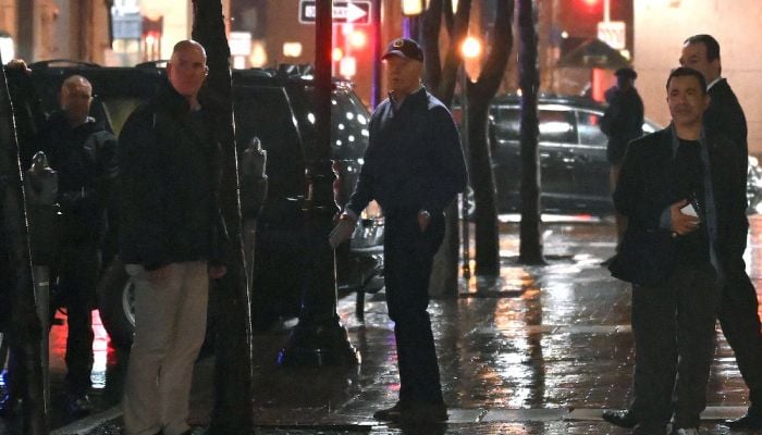 Car crashes into Joe Biden's motorcade