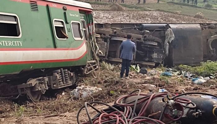 Gas cutter used to remove rail tracks: DIG Nurul Islam