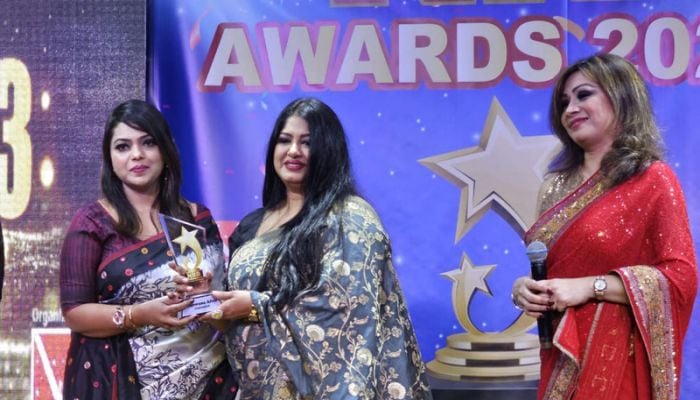 Rezwana Elvis awarded in US