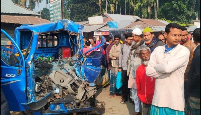 3 killed, 5 hurt in Jamalpur road accident