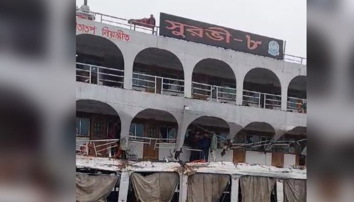 Passenger killed as dense fog causes launch collision