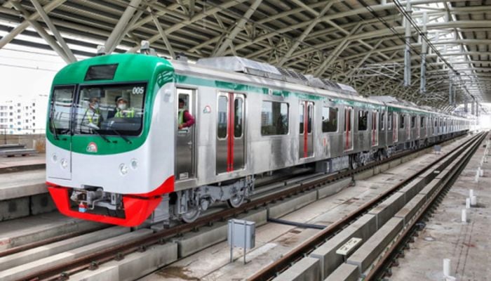 Metro stations at Bijoy Sarani, Dhaka University TSC opened