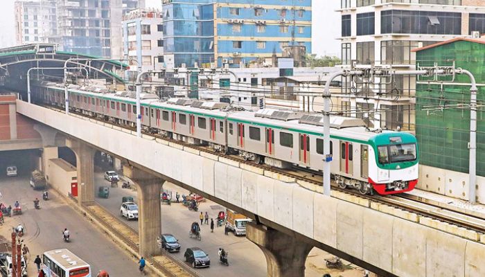 Shahbagh, Karwan Bazar metro rail stations open Dec 31