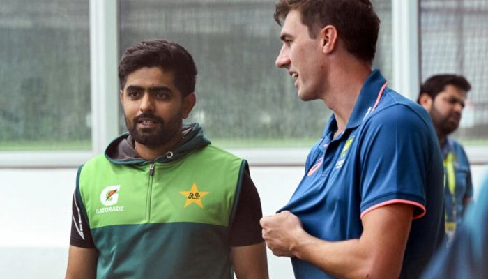 Australia unchanged for 2nd Test, Pakistan drop veteran Ahmed