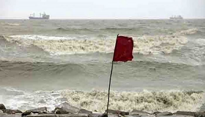Maritime ports asked to hoist signal 2
