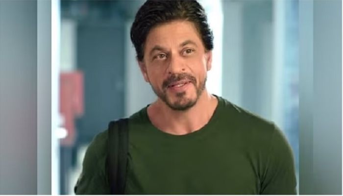 Like being a romantic hero wielding a big gun, says Shah Rukh Khan