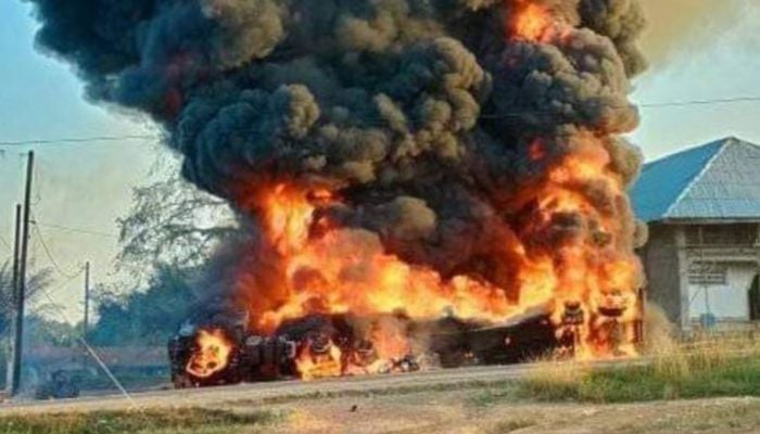 Over 40 feared dead in gasoline tanker blast in central Liberia