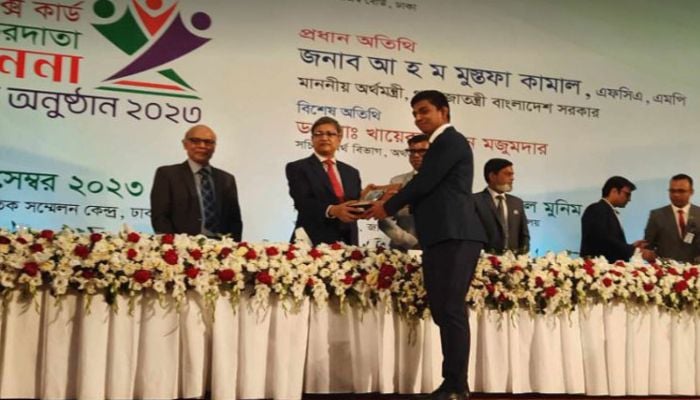 2 companies of Ha-meem Group among best taxpayers