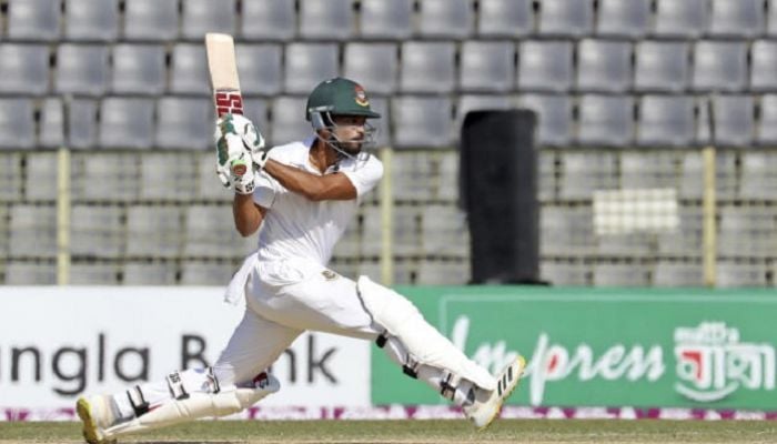 Bangladesh extend its lead to 301 at lunch