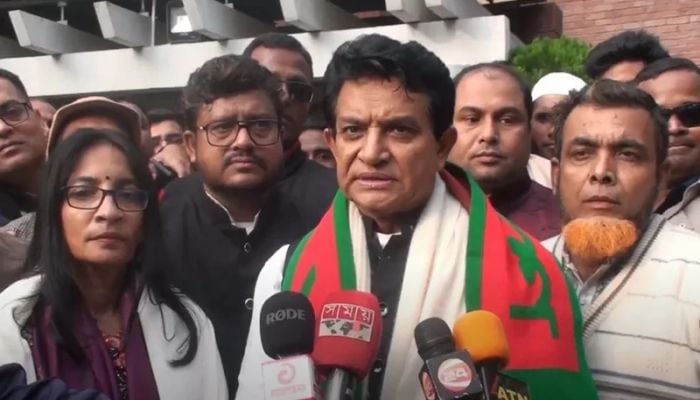 A.K. Azad interested in forming independent front in parliament
