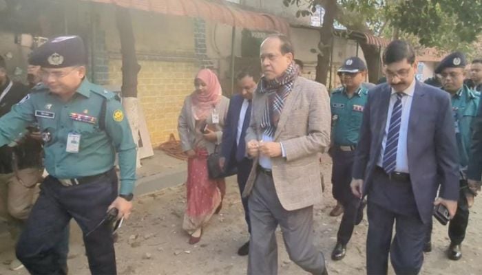Portray the real situation of polls: CEC to journos