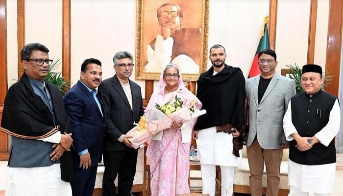 Newly appointed JS whips meet PM