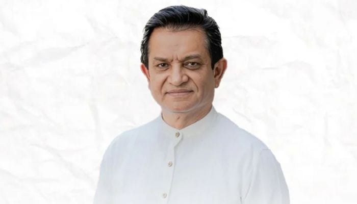 A.K. Azad gets 1,28,775  votes, Shamim 67,906 in 143 centres