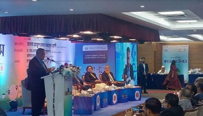 Finance minister for increasing capacity to prevent money laundering