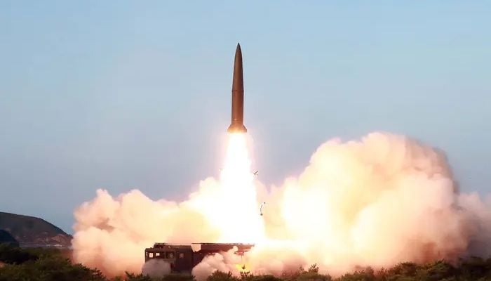 North Korea fires 'unidentified ballistic missile'