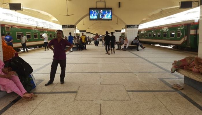 21 trains' schedule cancelled